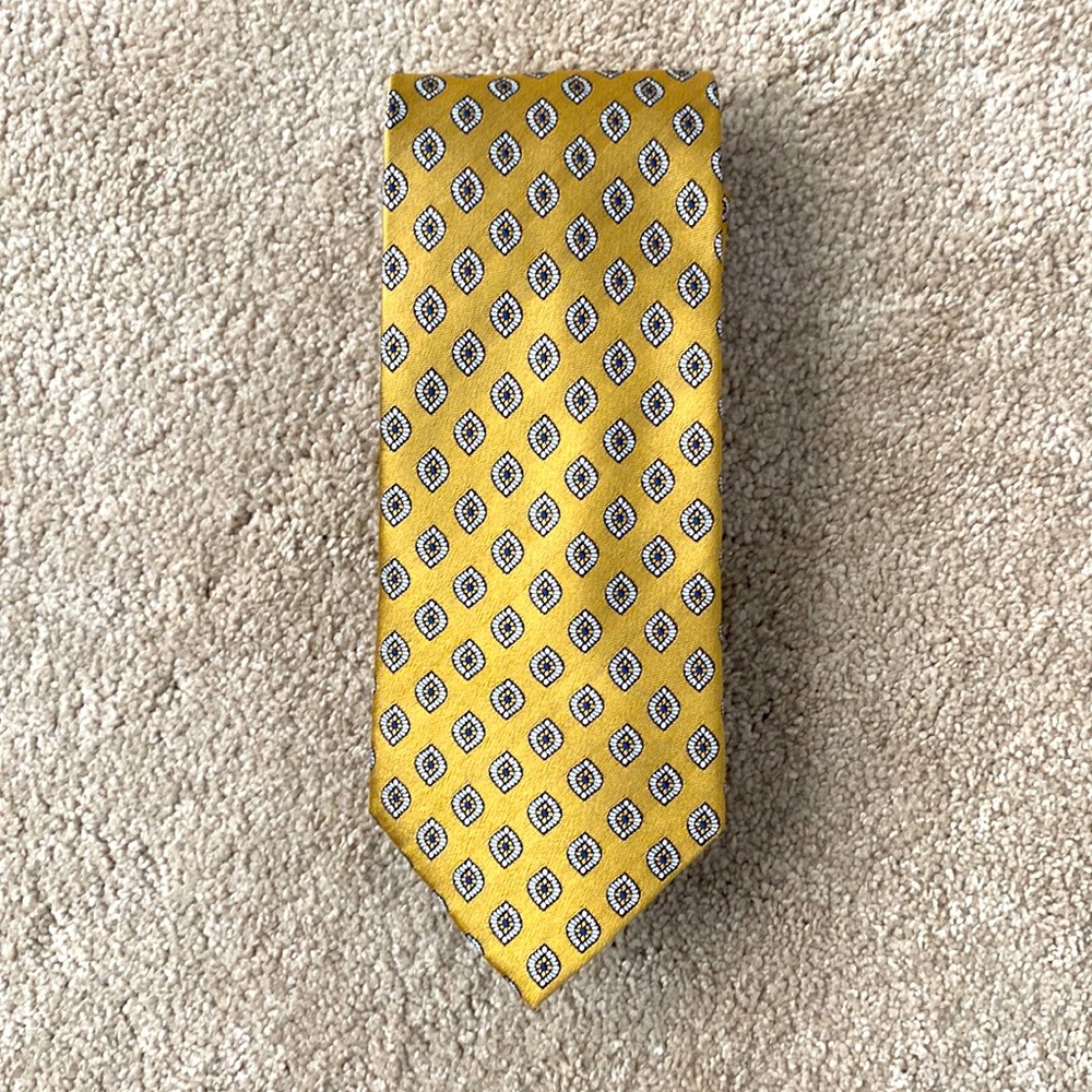 Gold silk necktie